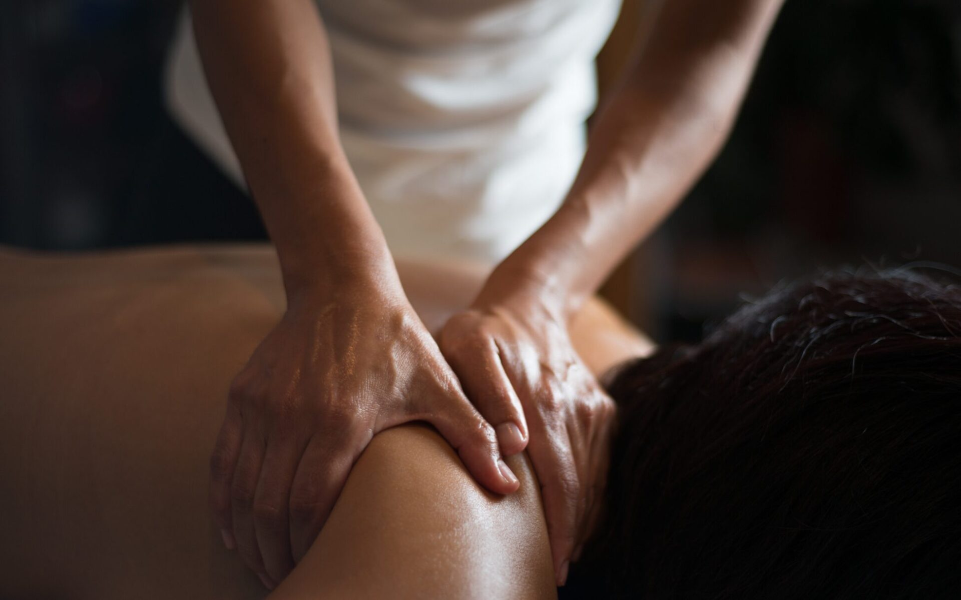 Prestation Formation de massage Saint Raphaël par Tizale Formation Massage